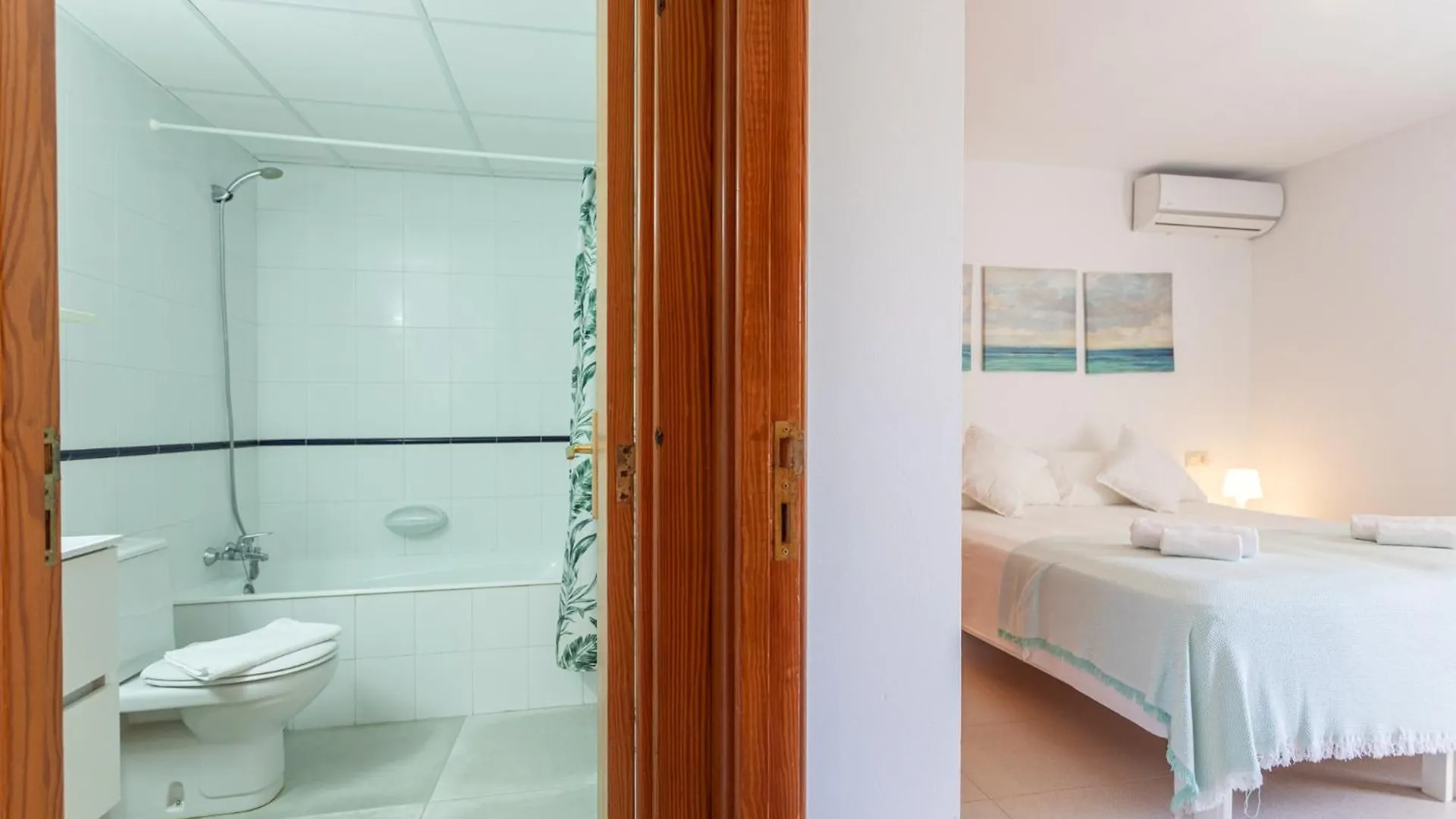 Es Dolc Apartments By Youroom Colonia de Sant Jordi 0*,  Spain